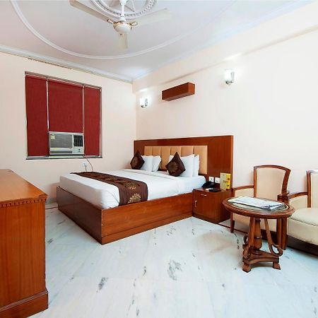 Fairmint Global Hotel New Delhi Exterior photo