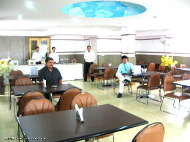 Fairmint Global Hotel New Delhi Exterior photo