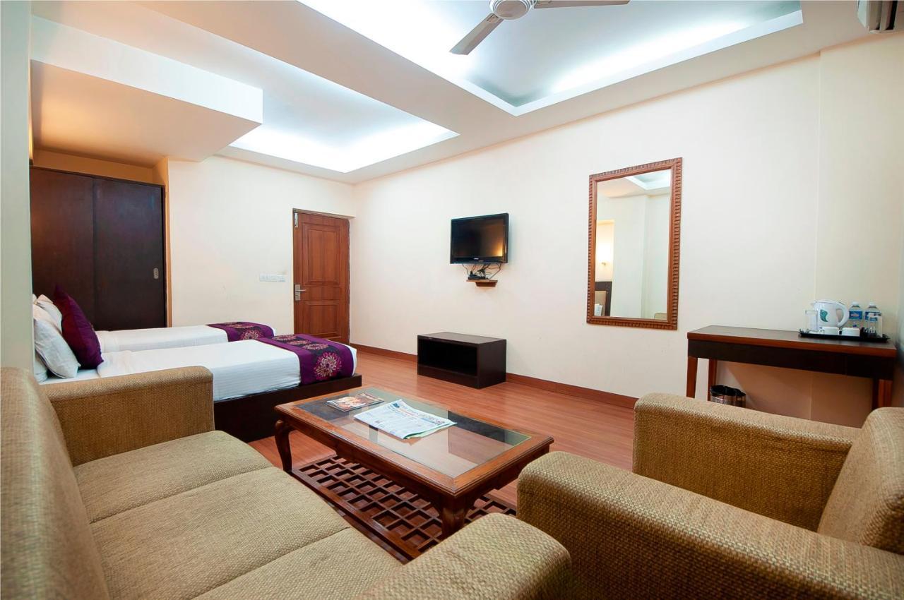 Fairmint Global Hotel New Delhi Exterior photo
