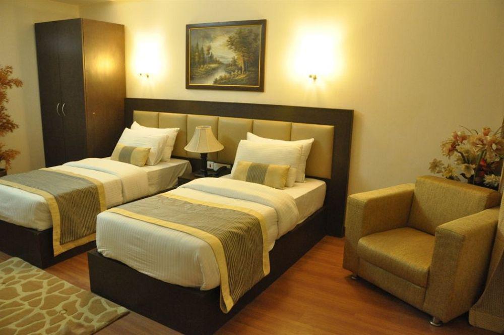 Fairmint Global Hotel New Delhi Exterior photo